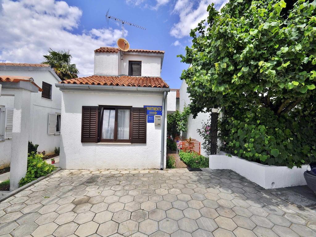 Apartments Mira 645 Poreč Quarto foto