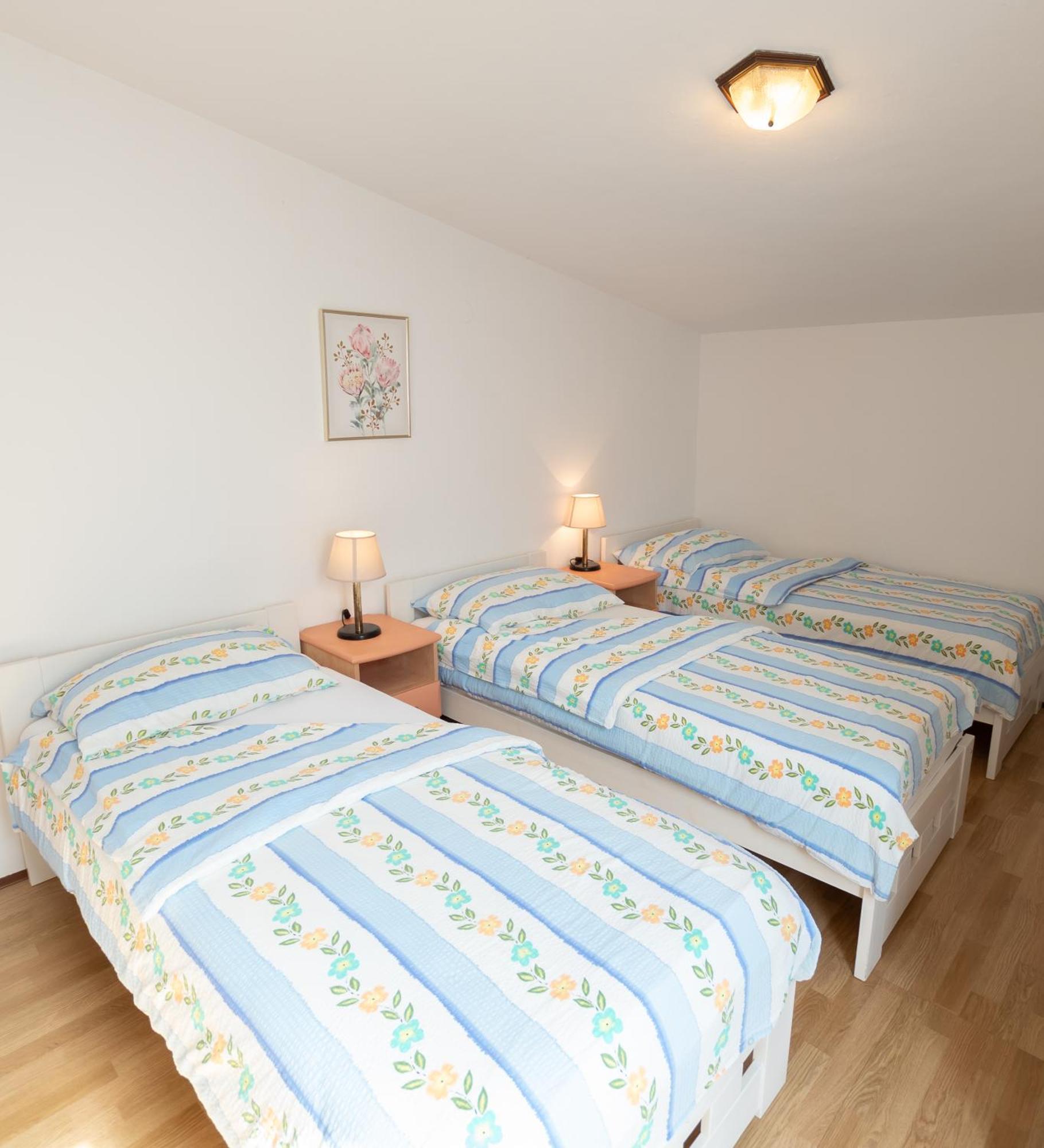Apartments Mira 645 Poreč Exterior foto